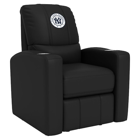 Dreamseat Stealth Recliner with New York Yankees Cooperstown Logo XZ52082CDSMHTBLK-PSCOOP0065
